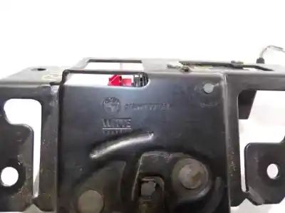 Second-hand car spare part trunk lock for bmw x3 (e83) 2.0d oem iam references 51247201561  51247057364