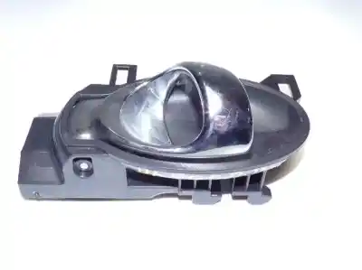 Peça sobressalente para automóvel em segunda mão Puxador Interior Dianteiro Direito por NISSAN JUKE (F15) 1.6 16V CAT Referências OEM IAM 80670BA61A  80670BA