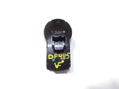 Second-hand car spare part headlights switch for opel astra j (p10) 2.0 cdti (68) oem iam references 13268702  