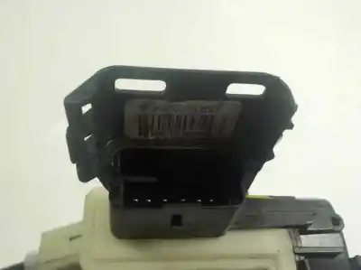 Pezzo di ricambio per auto di seconda mano serratura porta anteriore destra per peugeot partner kombi 1.6 16v hdi fap riferimenti oem iam   