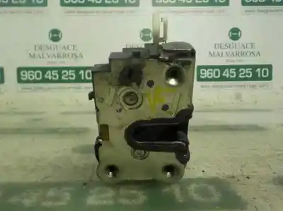 Recambio de automóvil de segunda mano de cerradura puerta trasera izquierda para dacia lodgy 1.5 dci diesel fap cat referencias oem iam 825032860r  