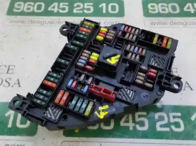 Peça sobressalente para automóvel em segunda mão caixa de fusíveis e relés por bmw serie 5 lim. (f10) 530d xdrive referências oem iam 61149252813