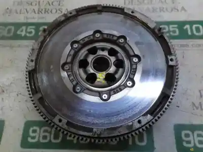 Peça sobressalente para automóvel em segunda mão volante do motor por volkswagen passat alltrack b7 (365) 2.0 tdi referências oem iam 03l105266cc