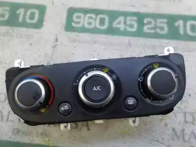 Peça sobressalente para automóvel em segunda mão comando de sofagem (chauffage / ar condicionado)  por renault clio iv 1.5 dci diesel fap referências oem iam 275704632r