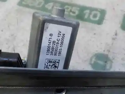 Peça sobressalente para automóvel em segunda mão elevador de vidros dianteiro direito por renault clio iv 1.5 dci diesel fap referências oem iam 807205569r  