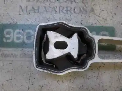 Second-hand car spare part right engine support for land rover evoque 2.2 sd4 cat oem iam references lr000597  