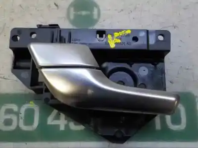 Peça sobressalente para automóvel em segunda mão puxador interior traseiro esquerdo por land rover evoque 2.2 sd4 cat referências oem iam lr030566