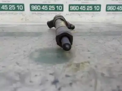 Second-hand car spare part injector for kia pro_cee´d 2.0 crdi oem iam references 3380027400  3380027400