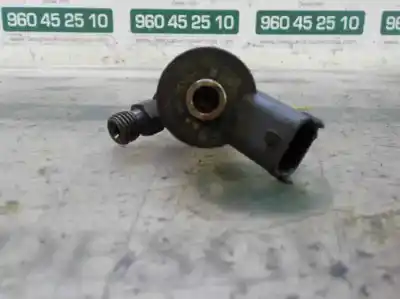 Second-hand car spare part injector for kia pro_cee´d 2.0 crdi oem iam references 3380027400  3380027400