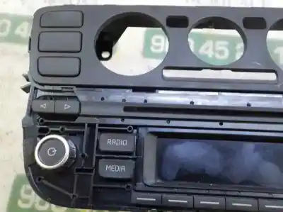 Second-hand car spare part audio system / radio cd for seat mii (kf1) 1.0 oem iam references 1sl035156dqwa  1sl035156d