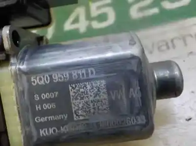 Автозапчасти б/у мотор заднего левого стекла за seat ibiza v (kj1, kjg) 1.6 tdi ссылки oem iam 5q0959811d  5q0959811d