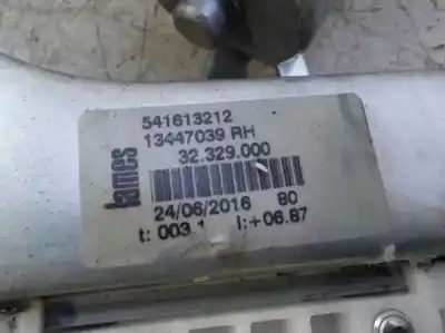 Second-hand car spare part passenger side right window regulator for opel corsa e van 1.3 cdti oem iam references 13447039  