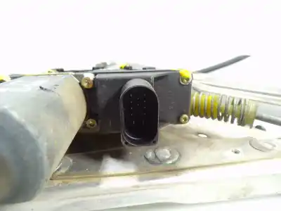 Second-hand car spare part passenger side right window regulator for audi tt (8n3/8n9) 1.8 20v turbo oem iam references 8n8837730  8n0837462