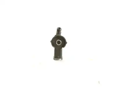 Second-hand car spare part injector for hyundai i30 (fd) 1.6 crdi oem iam references 338002a400 8wah35a 8wah35a
