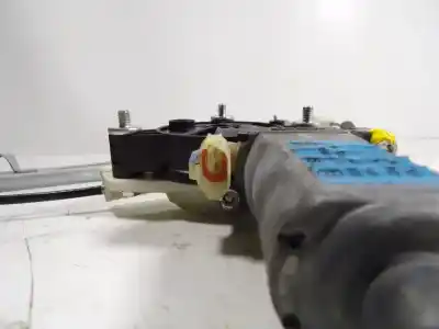 Автозапчасти б/у задний правый стеклорегулятор за hyundai i20 ii (gb, ib) 1.2 ссылки oem iam 83404c7010 f00s1w2084 82460c7000