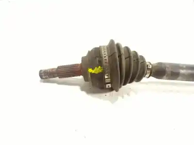 Автозапчастина б/у правий привід для dacia sandero ii 1.2 посилання на oem iam 391004298r  391004298r