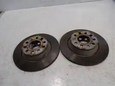 Peça sobressalente para automóvel em segunda mão disco de travão traseiro por audi q3 (8u) 2.0 tdi (130kw) advance quattro referências oem iam 1k0615601ad