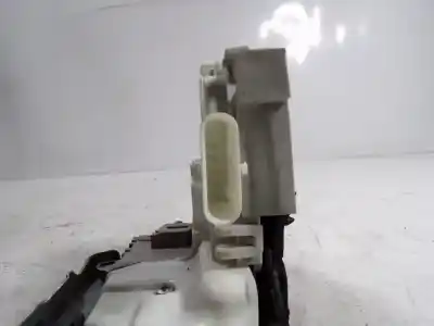 Автозапчасти б/у замок передней правой двери за audi a1 sportback (8xa, 8xf) 1.6 tdi ссылки oem iam 8x1837016c  8x1837016c