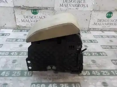 Pièce détachée automobile d'occasion accoudoir central pour volkswagen touran (1t1, 1t2) 2.0 tdi références oem iam 1t0864571c9p6  