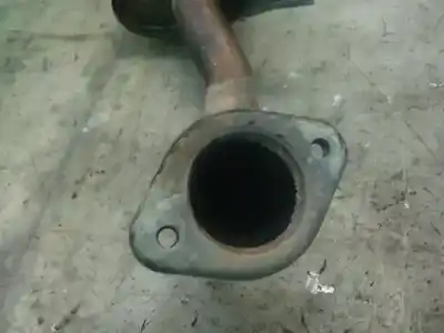 Gebrauchtes Autoersatzteil mittleres auspuffrohr zum mitsubishi galloper (hyundai) 2.5 turbodiesel oem-iam-referenzen   