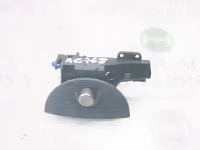 Peça sobressalente para automóvel em segunda mão puxador porta da mala por opel corsa c cosmo referências oem iam 