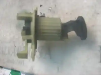 Автозапчасти б/у ручка ворот за renault laguna (b56) 2.2 dt rxe ссылки oem iam 