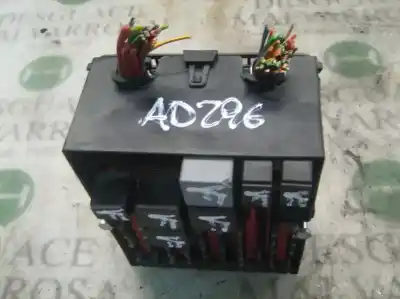 Second-hand car spare part fuse box unit for ford fiesta (cbk) ghia oem iam references   