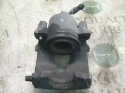 Автозапчастина б/у передній правий гальмівний супорт для audi a3 (8l) 1.8 ambiente посилання на oem iam 1k0615124d  