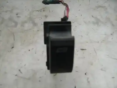 Second-hand car spare part right front power window switch for audi a3 (8l) 1.8 20v turbo oem iam references 8l0959855a01c