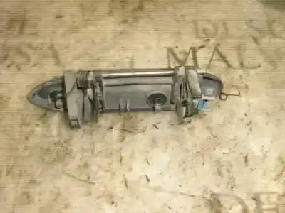 Автозапчастина б/у ліва передня зовнішня ручка для renault clio ii fase i (b/cbo) 1.4 alize 75 cv / 55 kw посилання на oem iam   