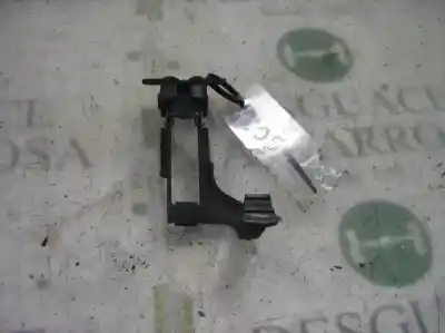 Pezzo di ricambio per auto di seconda mano chiusura del cappuccio per audi 80 b4 avant (8c5) 2.3 e riferimenti oem iam 