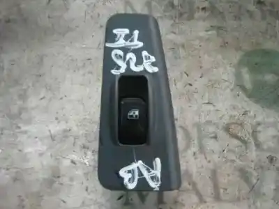 Pezzo di ricambio per auto di seconda mano comandi alzacristalli posteriore sinistro per kia cerato 2.0 lx crdi familiar riferimenti oem iam 