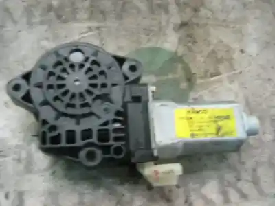 Pezzo di ricambio per auto di seconda mano motore alzacristalli posteriore destro per kia cerato 2.0 lx crdi familiar riferimenti oem iam 