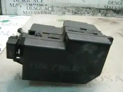 Second-hand car spare part fuse box unit for kia rio ls berlina oem iam references   