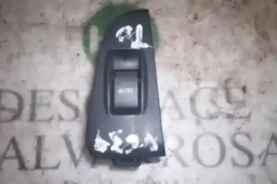 Peça sobressalente para automóvel em segunda mão botão / interruptor elevador vidro dianteiro direito por toyota avensis wagon (t25) 2.0 d-4d executive referências oem iam 