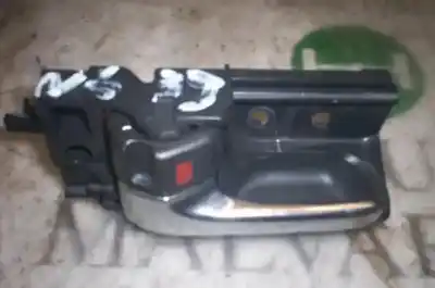 Peça sobressalente para automóvel em segunda mão puxador interior traseiro esquerdo por toyota avensis wagon (t25) 2.0 d-4d executive referências oem iam 