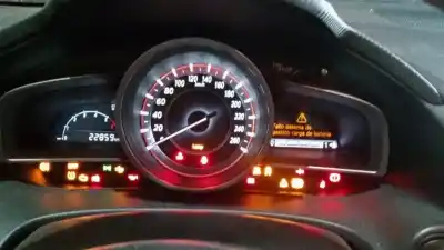 Автозапчастина б/у панель інструментів для mazda 3 lim. () 1.5 diesel cat посилання на oem iam bss655471a 0137289 0137289