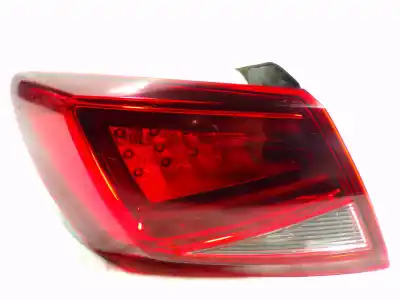 Second-hand car spare part left tailgate light for seat leon sc (5f5) fr oem iam references 5f0945207c  