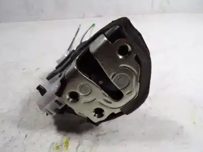 Peça sobressalente para automóvel em segunda mão fechadura da porta traseira direita por toyota yaris (_p13_) 1.3 (nsp130_) referências oem iam 690500d310