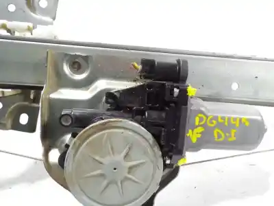 Recambio de automóvil de segunda mano de elevalunas delantero izquierdo para suzuki grand vitara jb (jt) 1.9 ddis turbodiesel referencias oem iam 8340265j01 2621003531 8346065j01