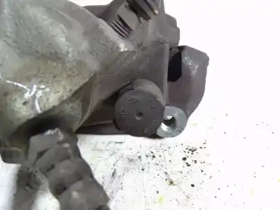 Автозапчасти б/у передний правый тормозной суппорт за dacia dokker 1.6 cat (bivalent. gasolina / gpl) ссылки oem iam 410018218r  