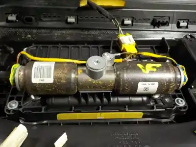 Second-hand car spare part dashboard for volkswagen passat variant (3c5) 1.9 tdi oem iam references 3c1857004atkv  3c0880204d