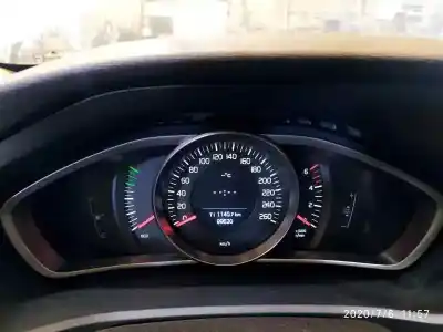 Peça sobressalente para automóvel em segunda mão quadrante por volvo v40 1.6 diesel cat referências oem iam 36002950  31394171