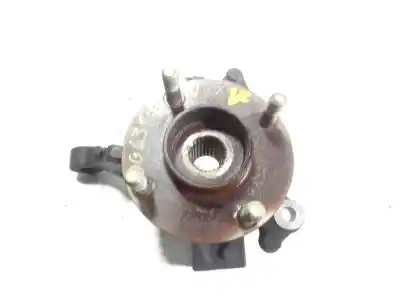 Автозапчасти б/у ПЕРЕДНЯЯ ПРАВАЯ КУЛАЧКА за FORD FIESTA (CCN)  ссылки OEM IAM 1822686  