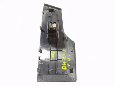 Автозапчасти б/у управление задними правыми стеклами за seat arona (kj7, kjp) 1.0 tgi ссылки oem iam 5g0959855pwhs  5g0959855p