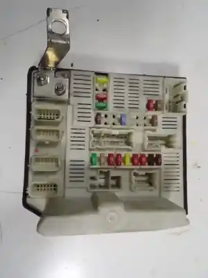 Peça sobressalente para automóvel em segunda mão caixa de fusíveis e relés por renault kangoo (kc0/1_) 1.5 dci referências oem iam 