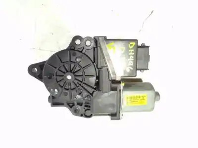 Second-hand car spare part right front window motor for kia cee´´d 1.4 cat oem iam references 82460a2010 001100366495 82460a2010
