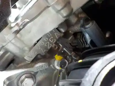 Recambio de automóvil de segunda mano de motor completo para toyota rav4 hybrid 4x2 advance referencias oem iam 1900025250  a25a