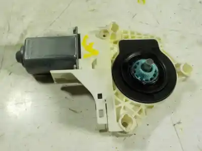 Recambio de automóvil de segunda mano de motor elevalunas delantero derecho para audi a1 (8x) 1.6 tdi referencias oem iam 8k0959802c