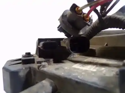 Автозапчастина б/у електро вентилятор для dacia sandero ii 1.2 посилання на oem iam 214815012r  214818009r